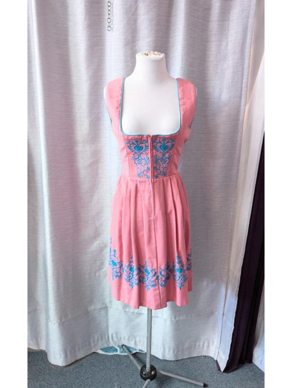 Vintage 70s Salzburg Dirndl Dress M